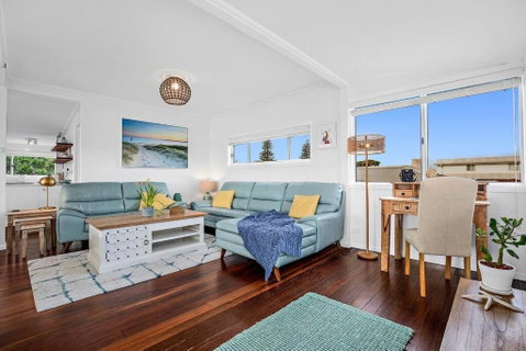 Pipe Dream - River Frontage With Amazing Views - Accommodation Sunshine Coast 3