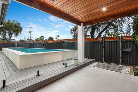 Pool House Hideaway - Accommodation Sunshine Coast 1