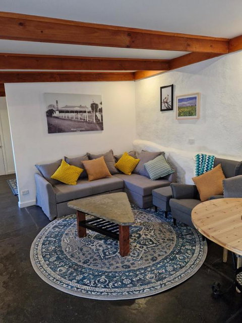 Private Guesthouse - Accommodation Sunshine Coast 0
