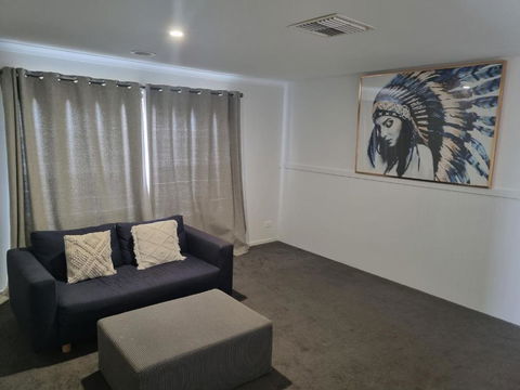 Private Room Cbd Airport 20 Min - Accommodation Sunshine Coast 2