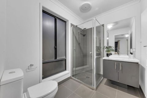 Private Room Cbd Airport 20 Min - Accommodation Sunshine Coast 3