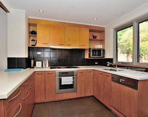 Pure Gold - Heritage 2 Bedroom Terraced Cottage - Accommodation Sunshine Coast 1