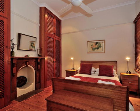 Pure Gold - Heritage 2 Bedroom Terraced Cottage - Accommodation Sunshine Coast 2