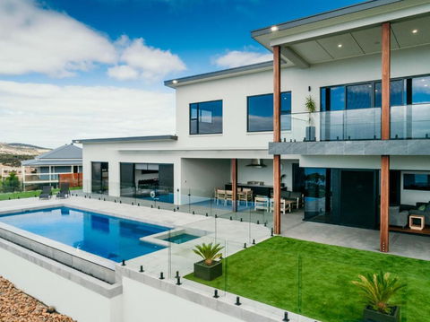 Pure Heaven - Accommodation Sunshine Coast 1
