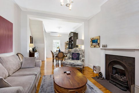 Pyrmont Self-Contained Terrace House (64 BUL) - Accommodation Sunshine Coast 1