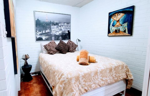 Quaint & Tranquil Subiaco 1 Bedroom Apartment - Accommodation Sunshine Coast 0