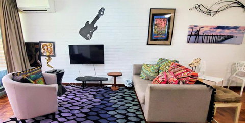 Quaint & Tranquil Subiaco 1 Bedroom Apartment - Accommodation Sunshine Coast 3