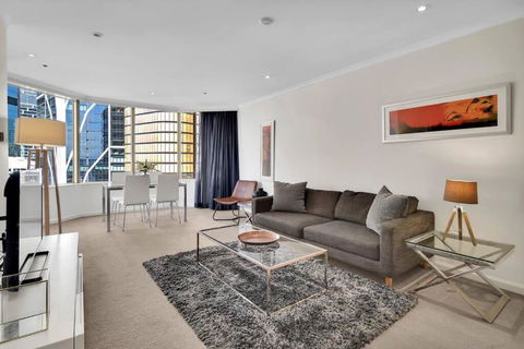 Quality Apartment In The Rocks GLO1203 - Accommodation Sunshine Coast 1