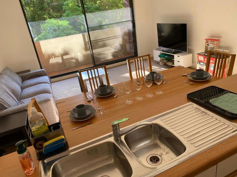 Quiet And Convenient - Accommodation Sunshine Coast 2