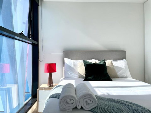 Readyset Apartments On Bouverie - Accommodation Sunshine Coast 1