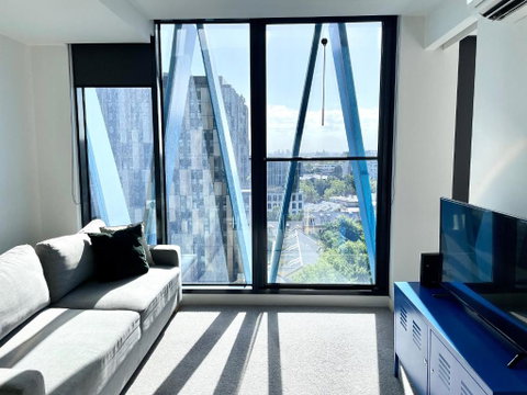 Readyset Apartments On Bouverie - Accommodation Sunshine Coast 3