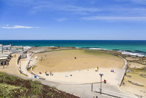 Astra Apartments Newcastle - Accommodation Sunshine Coast 2