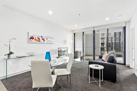 Astra Apartments Wollongong CBD - Accommodation Sunshine Coast 0