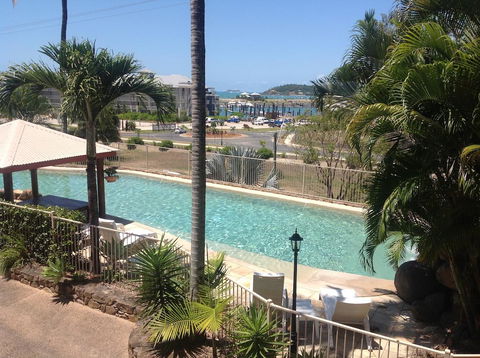At Boathaven Bay Holiday Apartments - Accommodation Sunshine Coast 1