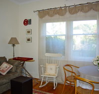 At Eleven - La Petite Maison - Accommodation Sunshine Coast