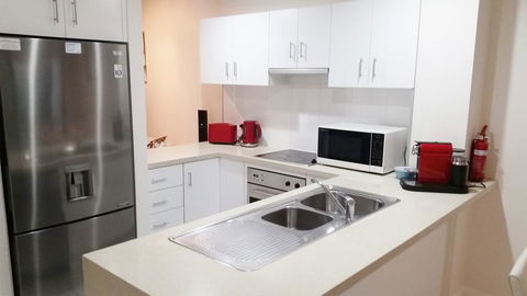 Attenborough Apartments - Accommodation Sunshine Coast 0