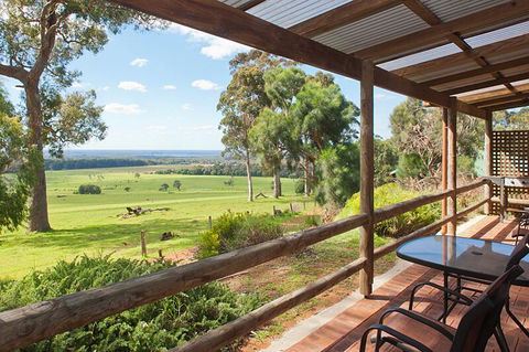 Augusta Sheoak Chalets - Accommodation Sunshine Coast 0
