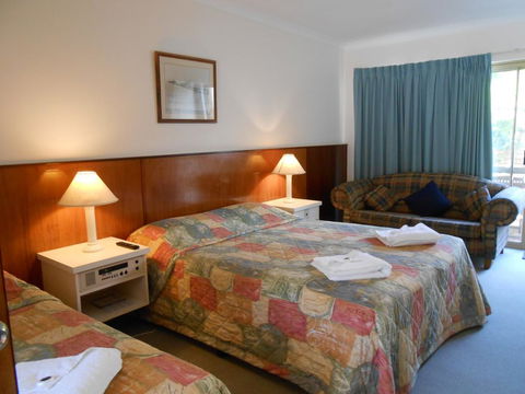 Augusta's Georgiana Molloy Motel - Accommodation Sunshine Coast 1