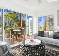 Avalon Tree House - Accommodation Sunshine Coast