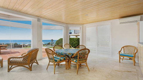 Azur 1 - South One Mile Beach - Accommodation Sunshine Coast 3