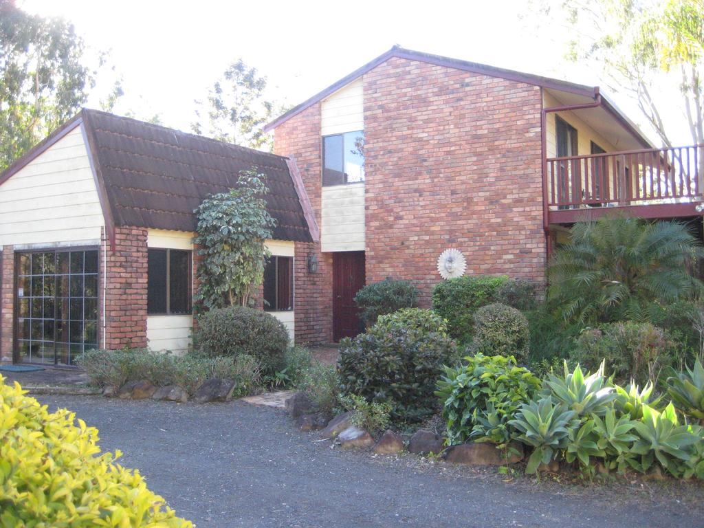 Fairney View ACT Accommodation Sunshine Coast