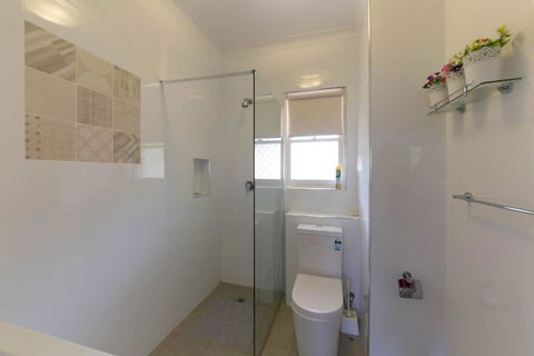B9 Close To UWA, Swan River, Cafes And The New Children's Hospital - Accommodation Sunshine Coast 3