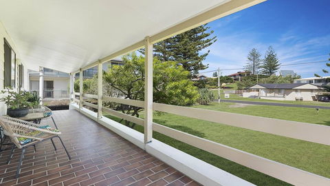 Bailey's Beach House - Accommodation Sunshine Coast 2