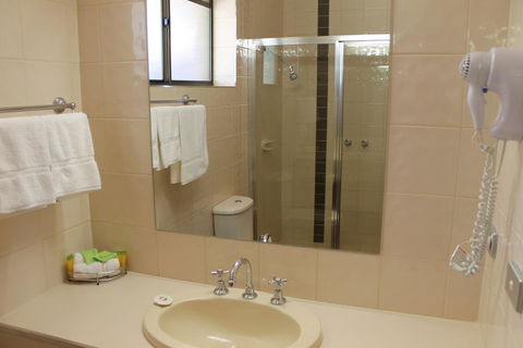 Bakery Hill Motel - Accommodation Sunshine Coast 3