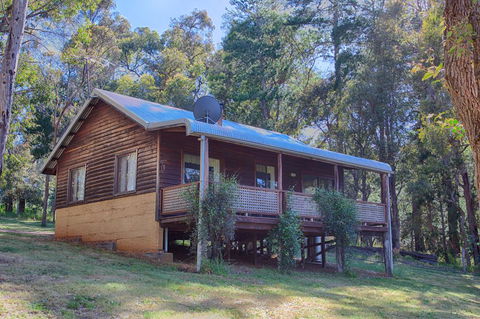 Balinga Cottages - Accommodation Sunshine Coast 0