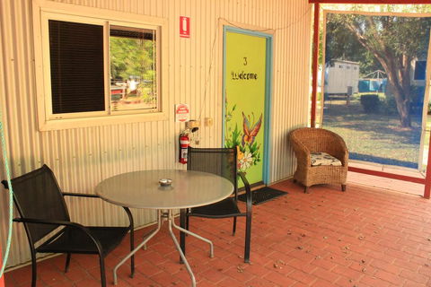 Banyan Tree - Accommodation Sunshine Coast 2