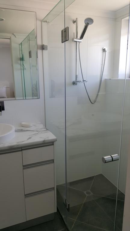 Banyandah Towers - Accommodation Sunshine Coast 1