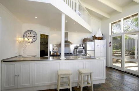 Barnett Place 6 - Accommodation Sunshine Coast 1