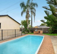 Bass House - Accommodation Sunshine Coast