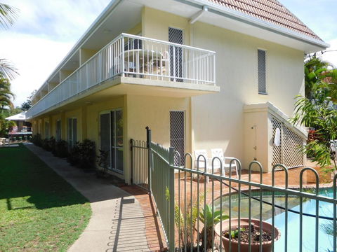 Bayshores Apartment Hervey Bay - Accommodation Sunshine Coast 0