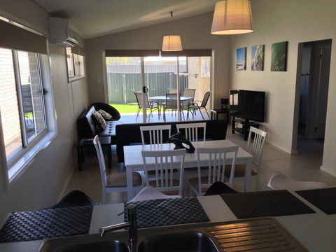 Bayswood Vincentia JERVIS BAY - Accommodation Sunshine Coast 2