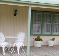 Beach Holiday Cottage - Accommodation Sunshine Coast