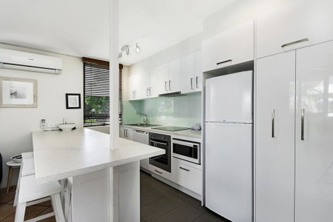 Beach House On Hastings - Beach Houses 22 Hastings St - Accommodation Sunshine Coast 2