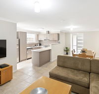Beach Resort Chalet - Accommodation Sunshine Coast