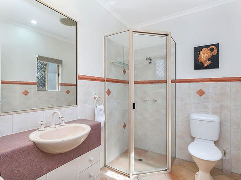 Beachcomber Trinity Beach - Accommodation Sunshine Coast 3