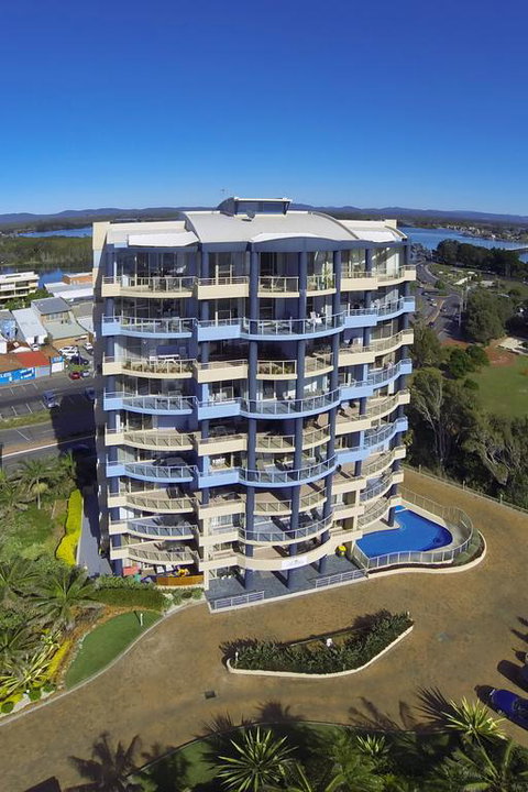 Beaches International - Accommodation Sunshine Coast 3