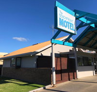 Beachfront Motel - Accommodation Sunshine Coast
