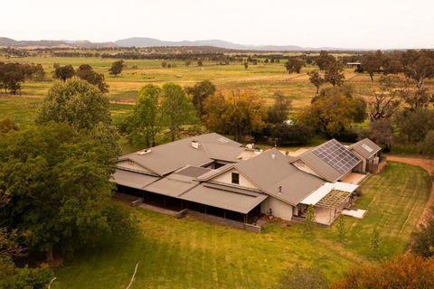 Redbank Estate - Luxury In Scone - Accommodation Sunshine Coast 0