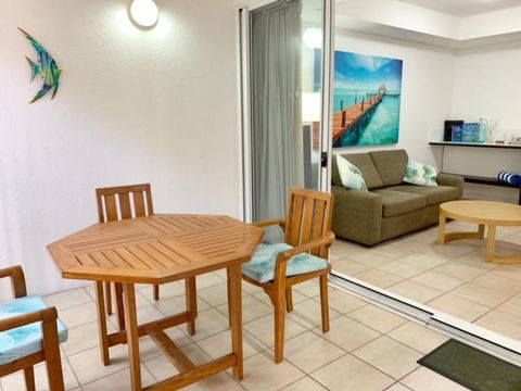 REEF RETREAT APARTMENTS PALM COVE Unit 11 - Accommodation Sunshine Coast 3