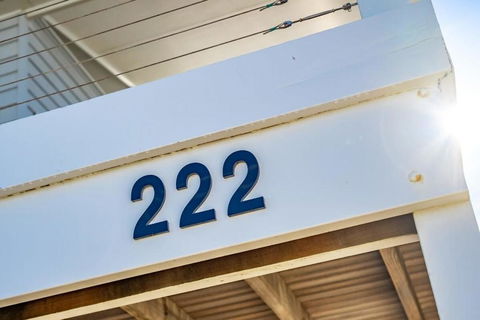 Relax At Middleton - No Linen Included - Pets Negotiable - Wi-Fi - Accommodation Sunshine Coast 1