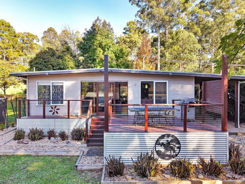Ren Basera - Accommodation Sunshine Coast 0