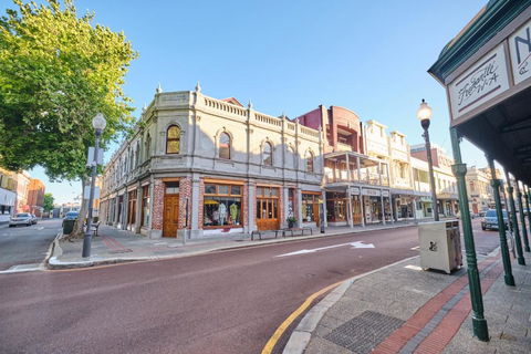 RIALTO SUITES Fremantle - Accommodation Sunshine Coast 0