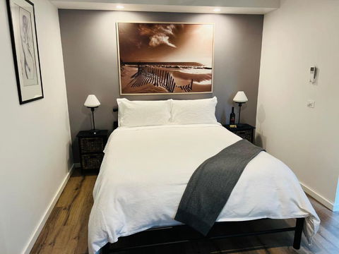 River Cottage - Accommodation Sunshine Coast 0