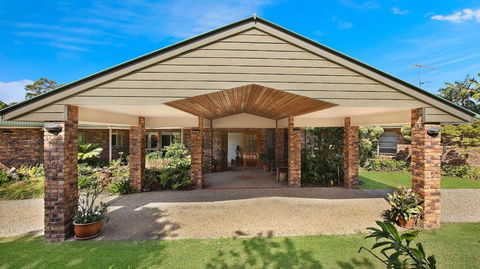 River Gum Luxury Bed And Breakfast - Accommodation Sunshine Coast 2