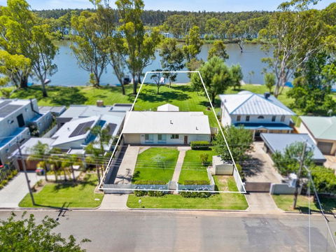 River Views - Accommodation Sunshine Coast 2