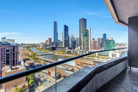 Riverview Suites By EdgeTrip - Accommodation Sunshine Coast 0
